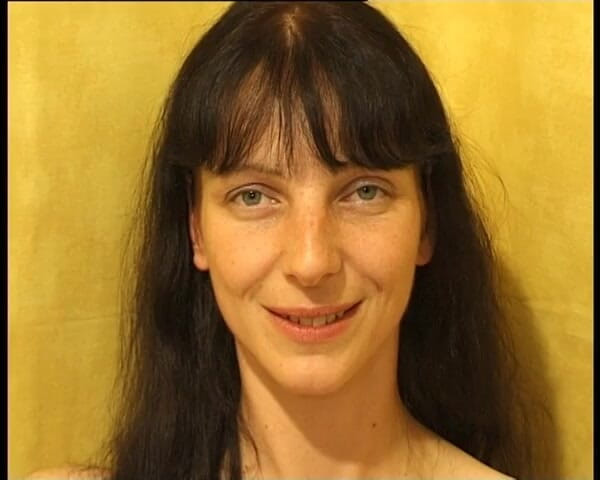 YOUR FIRST PORN: Ballerina Susanne Macht Es Sich Geil - Ballerina Susanne gör sig...
