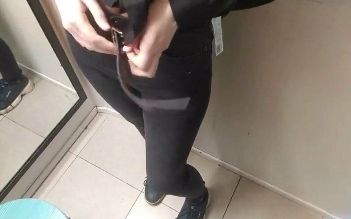 Super Jopka: Zkoušení oblečení v obchodě skončilo sexem
