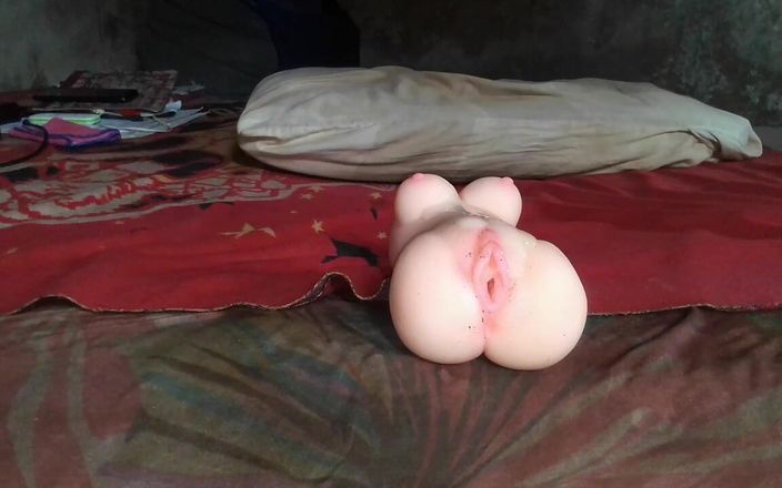 Geepeehub: Aku ngentot memekku pakai mainan seks silikon sampai dicrot di...