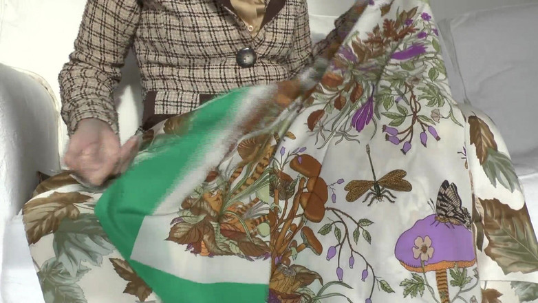 Lady Victoria Valente: Výstřik na mém hedvábném šátku, Lady Victoria Valente