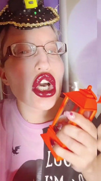 Ev yapımı kadın kılıklı kadın kılıklı findom asmr tarafından findom goaldigger