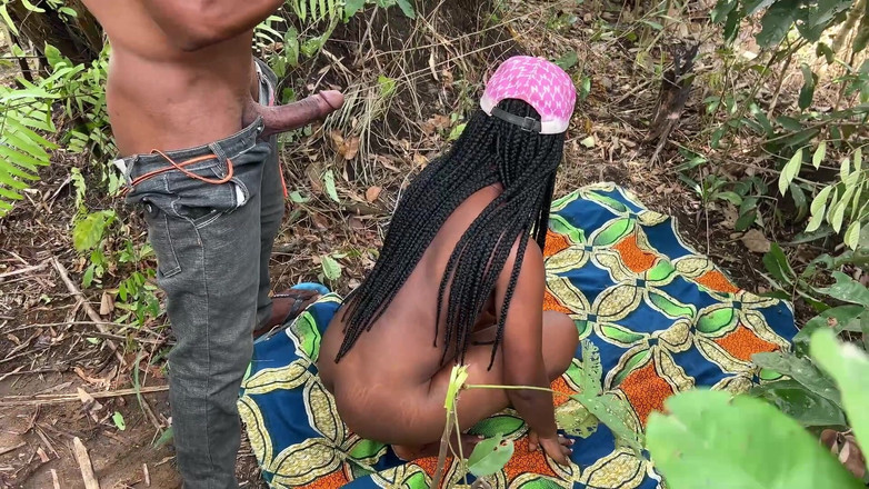 XQuillix: Coppia scopa nel Cespuglio