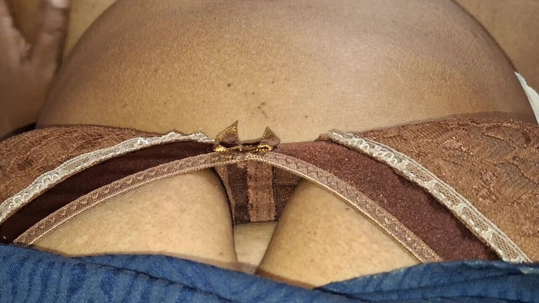 Teena New: Nejžhavější skutečné domácí video milfky