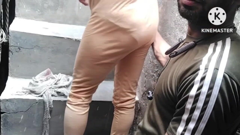 Saxesageth: 非常可爱的性感家庭主妇性感家庭主妇