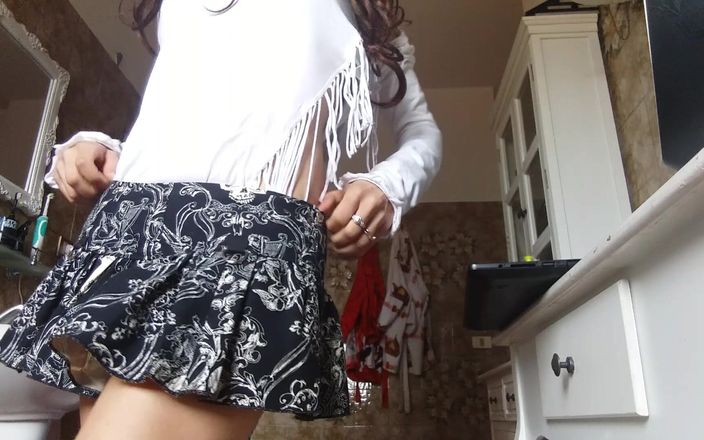 savannahamatoriale: Con cu nhỏ của bạn làm cho tôi ...
