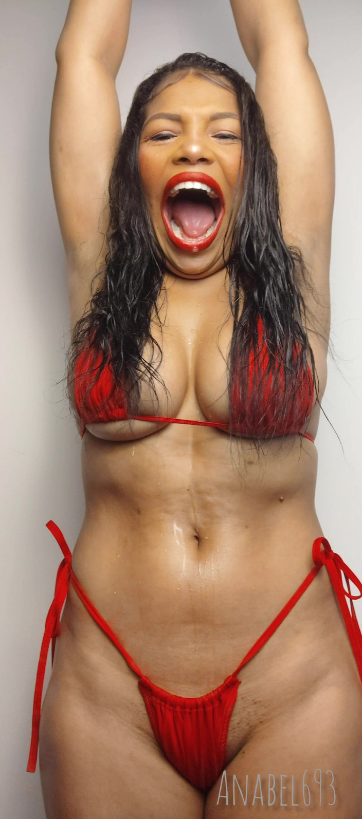 anabel693: Zívání a slintání