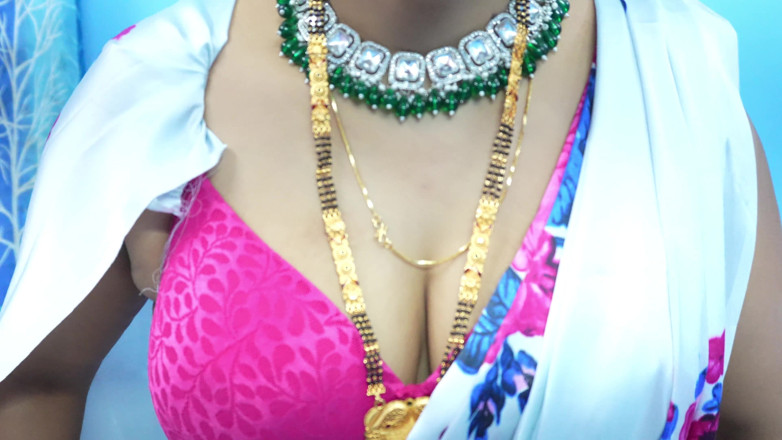 Nelam bhabhi: Hintli kadın masaj ve anal seks seksi ses
