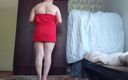 Ladyboy Kitty: Mini vestito rosso bianco sexy trans carina sissy grande culo...