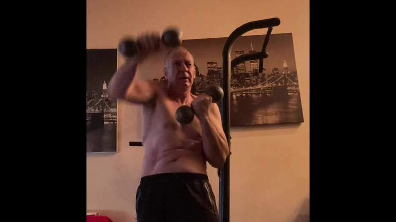 Alex Art: Onani efter träning