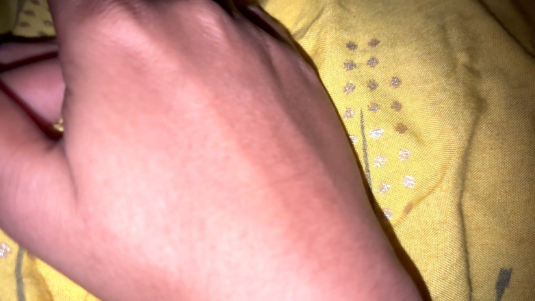 ADITI: Bua Ki Ladki Ko Chod Diya Hot Desi Fuck Hindi...