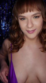 Patronum çok ateşli, sikinin her zaman nasıl olduğunu düşünüyorum