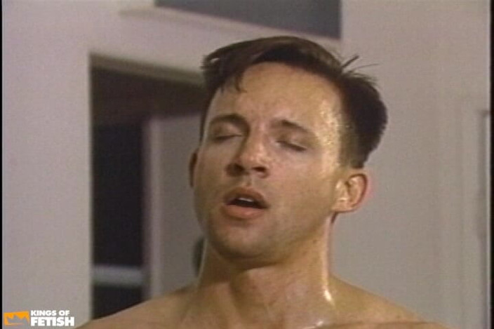 Gay Diaries: Muscular Man Fucks Mouth and Asshole of the Guy Who...