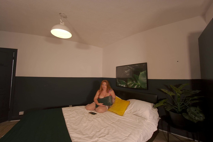 WankitNow VR: Lizzie - Naughty Discovery