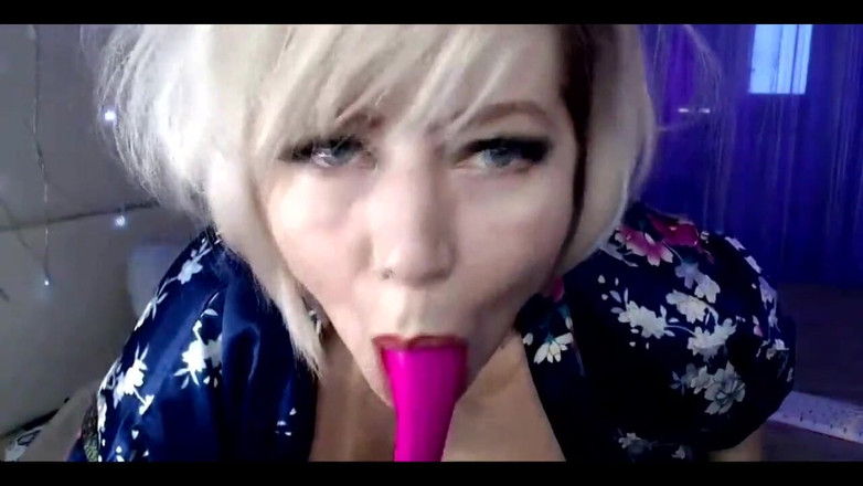 AimeeParadise: Aimee Hot MILFka aka Aimeeparadise - moje děvka manželka je nejlepší...