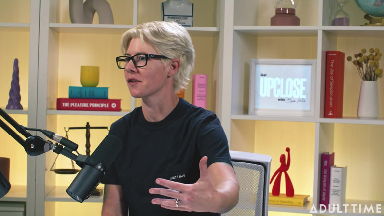 Adult Time Podcast: Khloe Kingsley: Squirting on Camera &amp; Red Flags