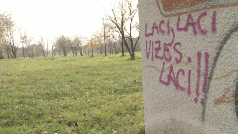 All about pee: Sólo čůrací dívky