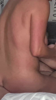Amatérská sexy manželka s velmi nadrženou kundičkou
