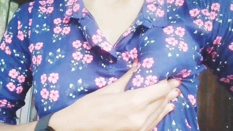 Sunny leonie: Bangla Self Sex Video. Bangladéšská nadržená dívka masturbace video.