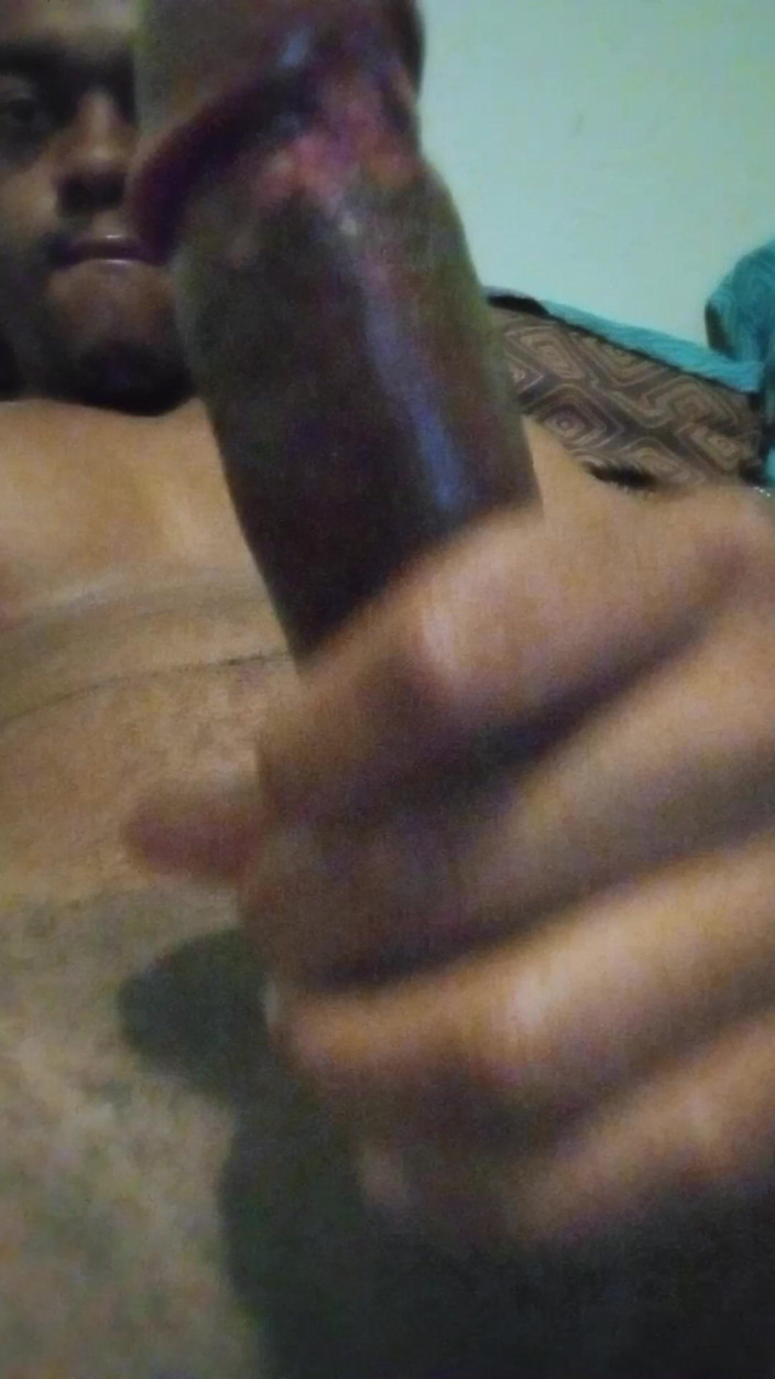 Dildo929: Big Brown Coco