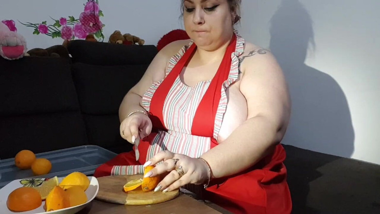 LoraBbw: Fantezia lesbiană a mamei vitrege