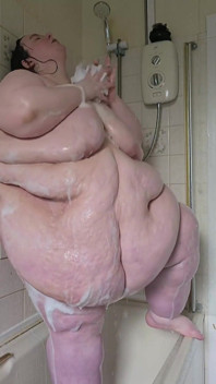 เทพี SSBBW อาบน้ำเซ็กซี่ Part 2