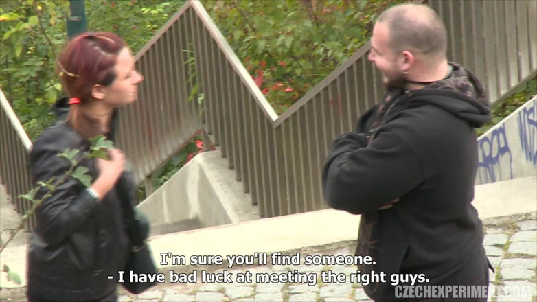 Czech Experiment: Expérience tchèque 1 : Tereza se tape un mec dans un parc