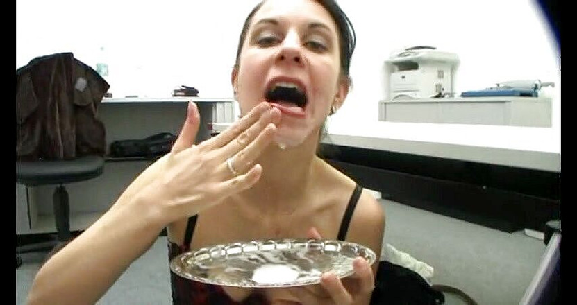 Doris Distel: Sperma游戏，我真的很喜欢有点精子粘稠