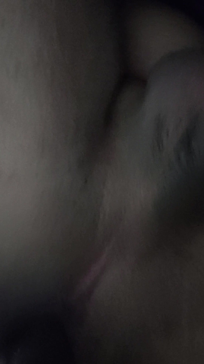 Angy Bisexperiences: Il mio cornuto bisessuale riceve un enorme creampie anale