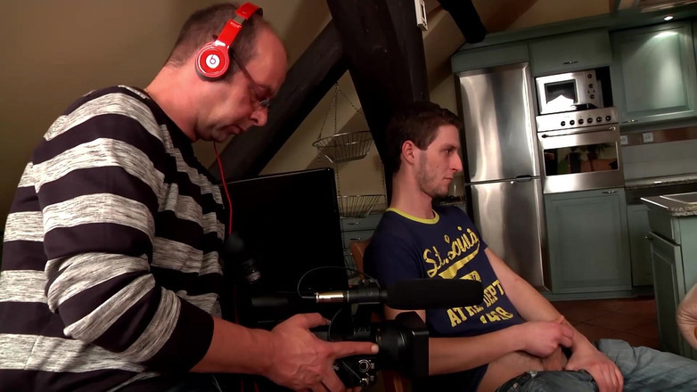 DEUTSCHLAN PORNO XXX: Sexy německé manželky šukají před kamerou