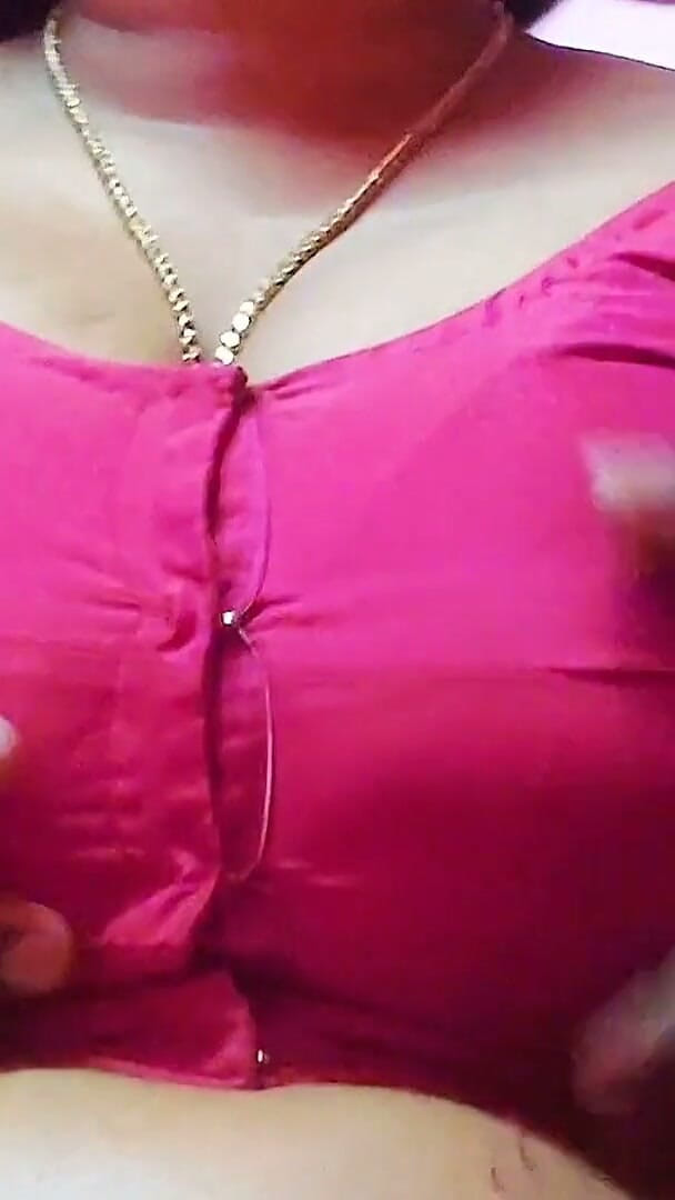 Desi Mohini: Bengali Boobs Pressing