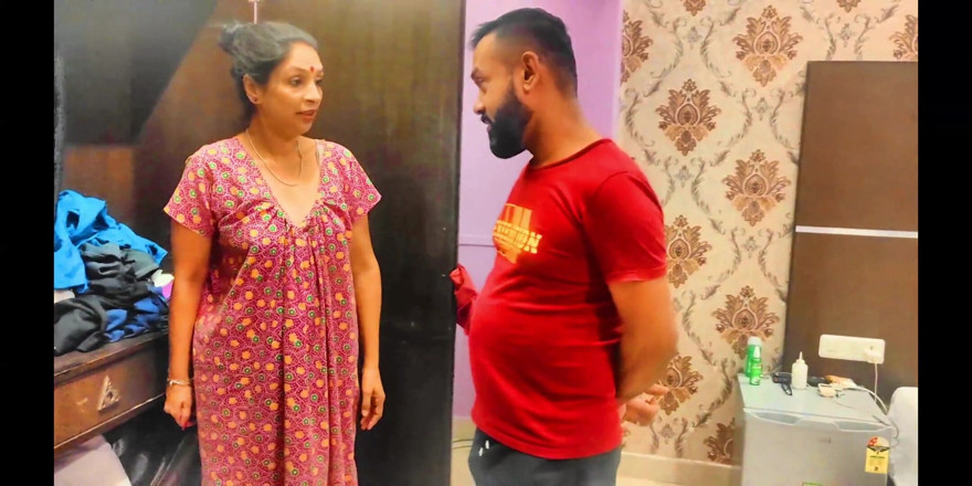 suchismitasarkar: Kamwali Bibi Tried to Theft and Was Punished Fuck by...