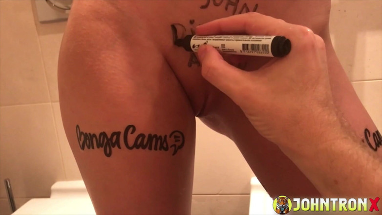 John Tron X: Johntronx - herrliche bongacams, brünette wird in einem badezimmer gefickt
