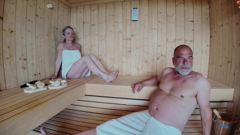 Sabdeluxe: 163 Keseronokan Sauna