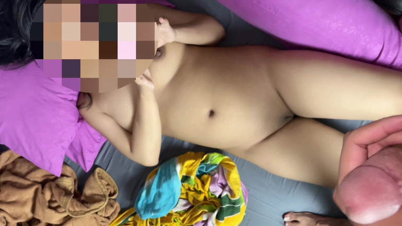 hulala1001: Corpo sexy com peitões e buceta raspada limpa intensa diversão...