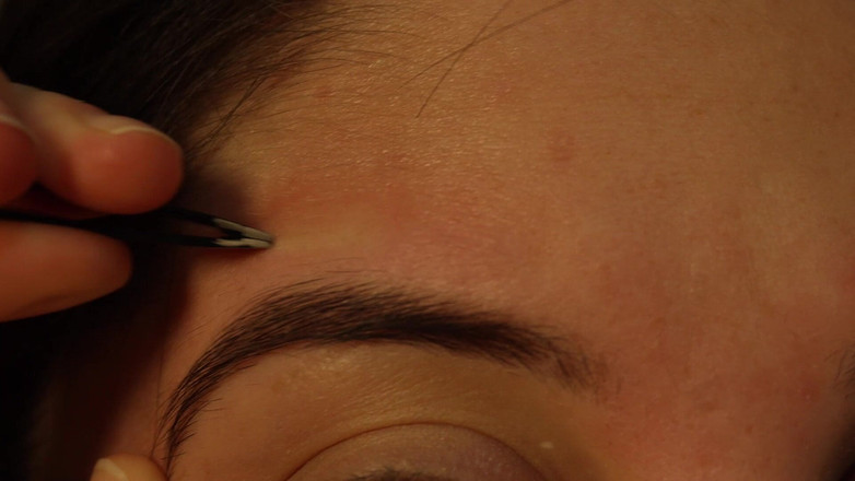 AmayaMori: Mam zamiar zerżnąć moje brwi Extra Close z pincety do...