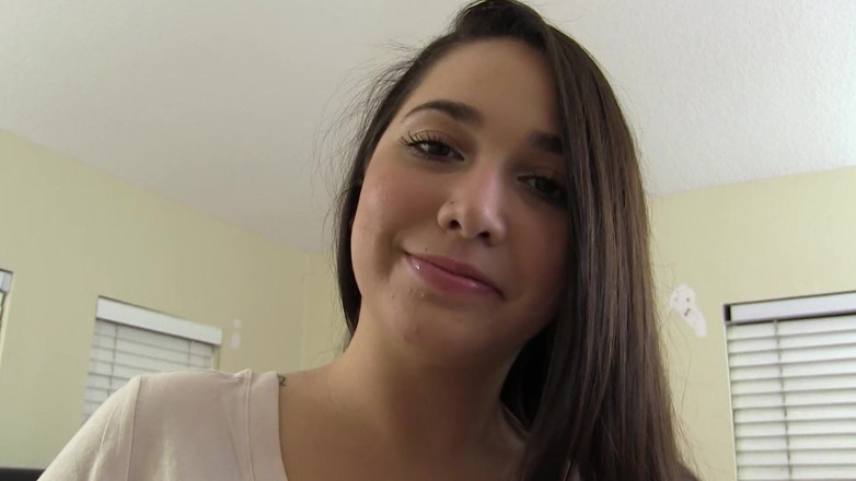 Big Boobs 6 Fucker: MILF de tetas grandes con coño mojado que gotea explota...