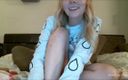 Marissa Sweet: Sexy blondine komt klaar op webcam - Marissa Sweet