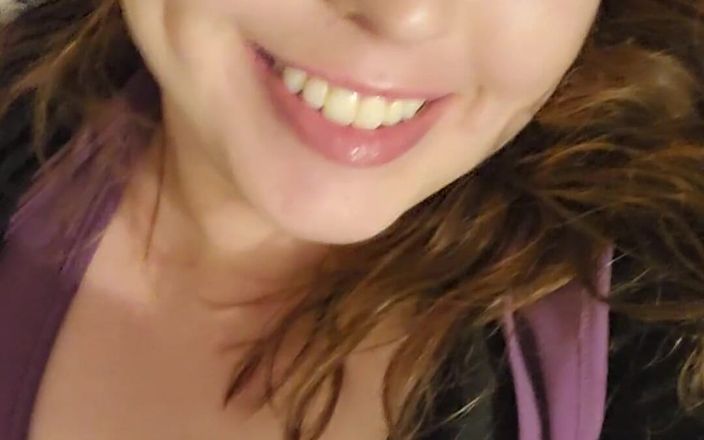 KinkyKatie: Bu gece çok eğlenceli! O yüzden Benim Geceme Karar Ver! Haha...