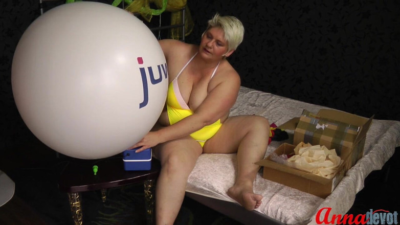 Anna Devot: Annadevot - The new balloon inflating machine :)