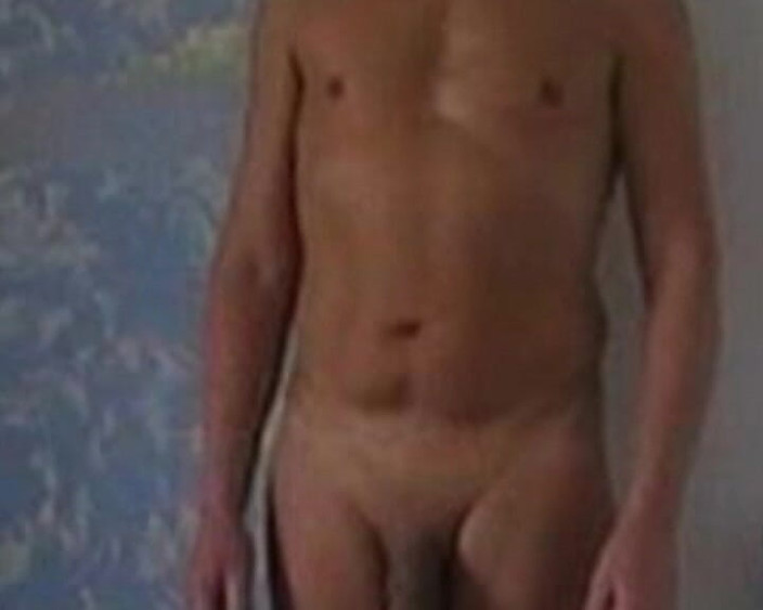 Andy: भाग 2 दोस्त घर