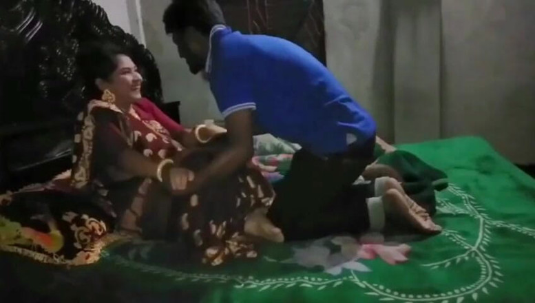 Hubby 23: Hot Indian Wife Suhagrat Hard Fucking Video