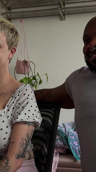 Sledování našeho porna část 2 - Lola Milk X Axel Reigns