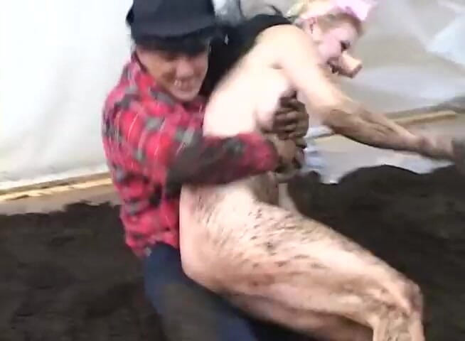 American X: Fucked in the mud