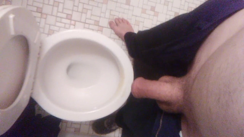 LilTaste: 午后撒尿：多角度