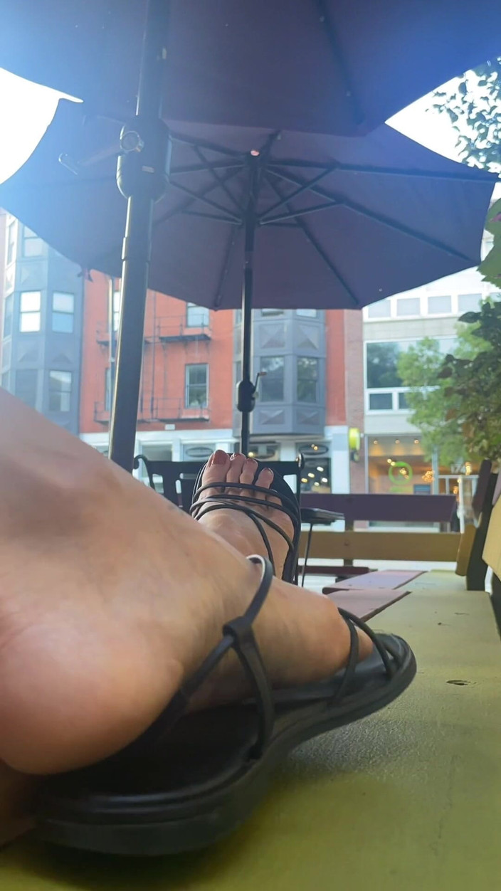 Dianna Davis: モーニングコーヒートーズ