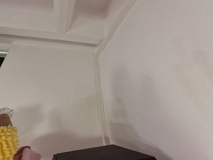 Sissy Adventures VR: Vaše osobní Sissy Služka Chantal - část 1