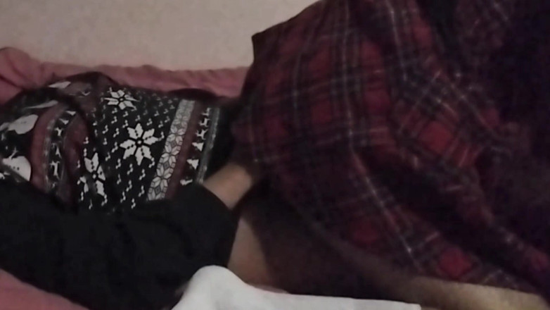 Astrid Cute: 我的女大学生邻居想要我们拍摄一部色情视频！想在去上课之前！！
