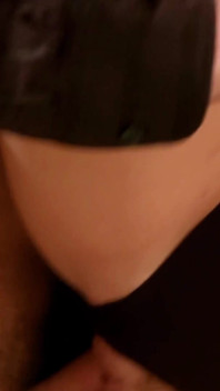 Het blond milf som gillar ansikts strapon jävla med sin pojkvän