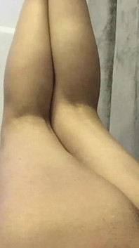 Sugargirl muestra su sexy cuerpo