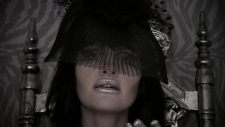Lady Mesmeratrix Official: aakarshan
